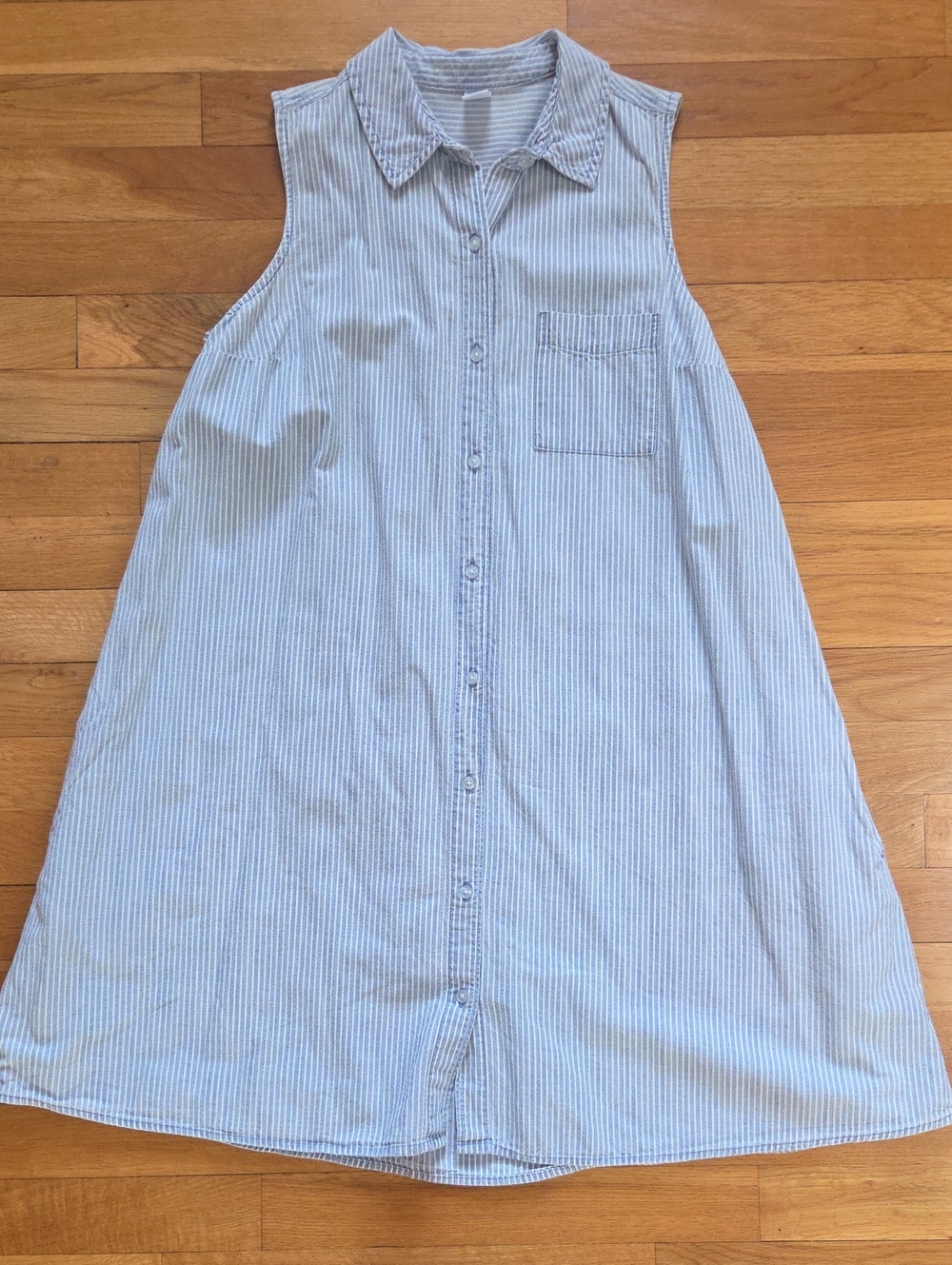Old Navy Sleeveless Striped Chambray Button Front Swing Dress